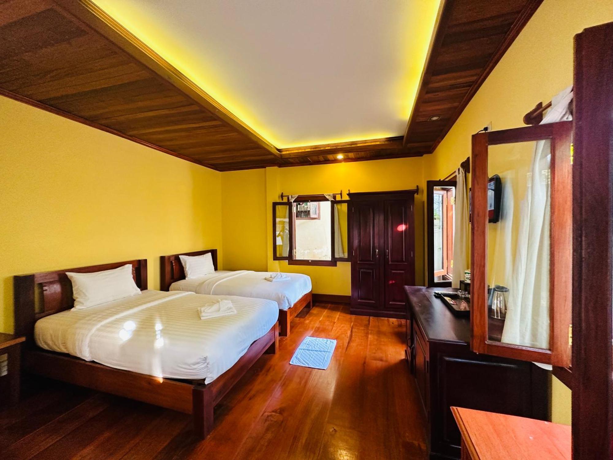 Villa Phonethip Mekong Riverside لوانغ برابانغ المظهر الخارجي الصورة