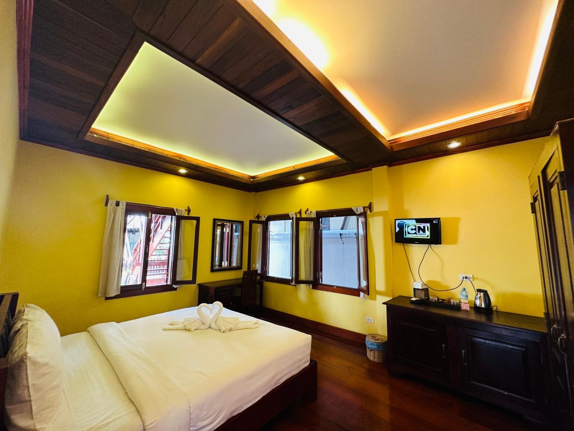 Villa Phonethip Mekong Riverside لوانغ برابانغ المظهر الخارجي الصورة