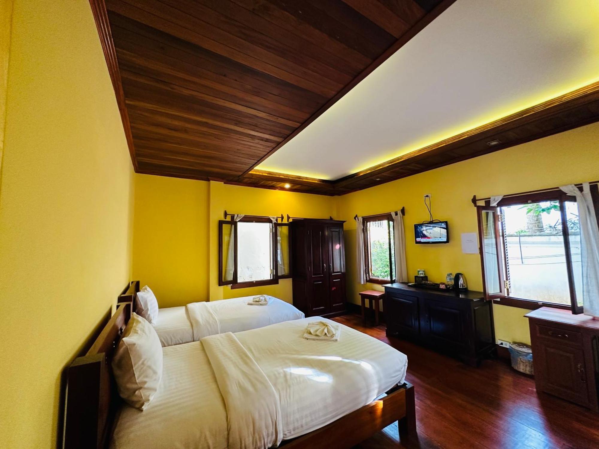 Villa Phonethip Mekong Riverside لوانغ برابانغ المظهر الخارجي الصورة