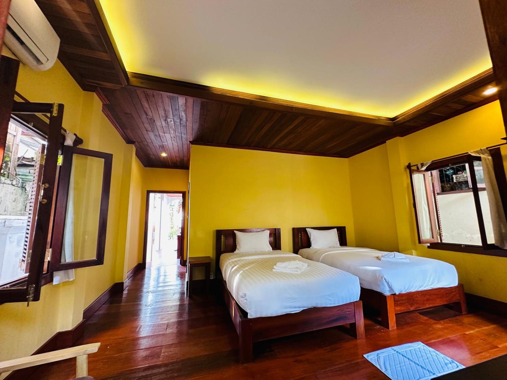 Villa Phonethip Mekong Riverside لوانغ برابانغ المظهر الخارجي الصورة
