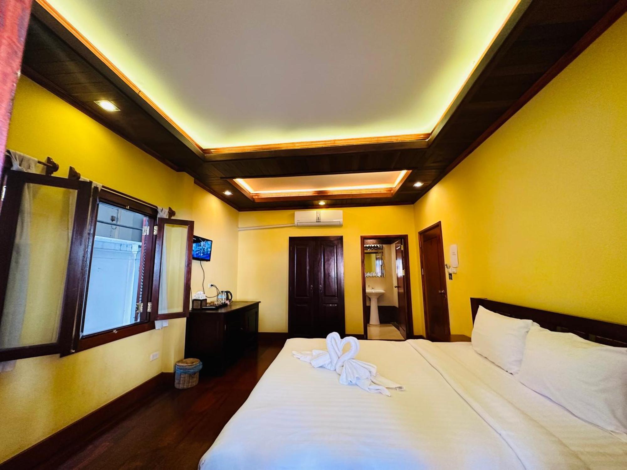 Villa Phonethip Mekong Riverside لوانغ برابانغ المظهر الخارجي الصورة